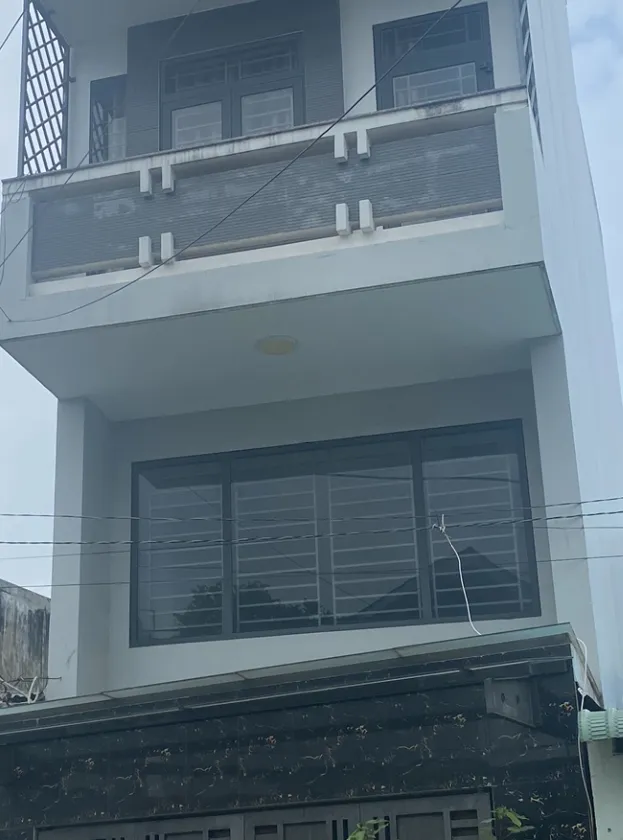 Cơ hội sở hữu nhà kiên cố 4 tầng HXH Nguyễn Văn Quá ngay trung tâm Quận 12 cũ giá tốt chính chủ ở... Bán nhà riêng tại Đông Hưng Thuận, Hồ Chí Minh 01
