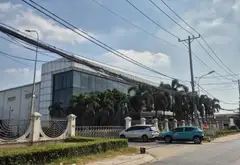 Nhà Riêng Sang Trọng Hóc Môn với Mặt Tiền Rộng và Không Gian Đón Ánh Sáng Tự Nhiên... Bán nhà riêng tại Đông Thạnh, Hồ Chí Minh 15