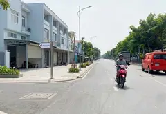 BÁN NHÀ XƯỞNG 2 TẦNG TỈNH LỘ 10 NGANG BỀ THẾ 27M 1300M2 DÒNG TIỀN 6000 TR/N... Bán kho, nhà xưởng tại Bình Tân, Hồ Chí Minh 01
