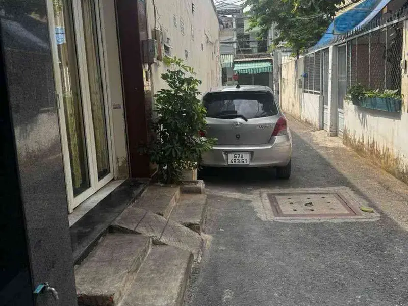 Nhà Đẹp Hẻm Xe Hơi Tân Bình - 5 Phòng Ngủ, 4 Tầng Sang Trọng... Bán nhà riêng tại Tân Bình, Hồ Chí Minh 01