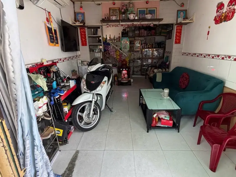 Nhà 2 tầng nhỏ gọn, góc 2 mặt hẻm tại Tân Hoà Đông... Bán nhà riêng tại Phú Lâm, Hồ Chí Minh 01