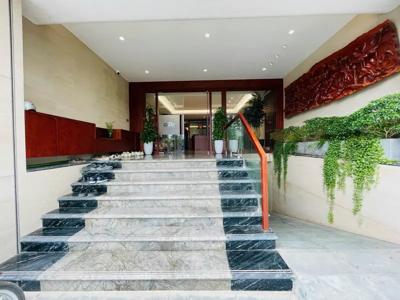 Văn phòng đẳng cấp tại Phú Diễn với kiến trúc tinh tế và vị trí chiến lược... Bán văn phòng tại Phú Diễn, Hà Nội 01