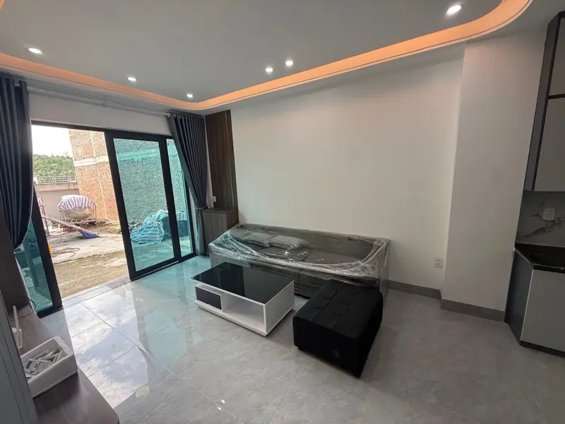 Nhà đẹp 3 tầng rộng rãi, giá hấp dẫn ở Hòa Bình... Bán nhà riêng tại Hà Lầm, Quảng Ninh 01