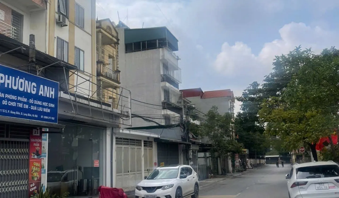 BÁN NHÀ GIANG BIÊN, VIỆT HƯNG 75M2- 7 TẦNG - DÒNG TIỀN 600 TRIỆU/ NĂM- NGÕ TO NHƯ PHỐ - 25 Tỷ... Bán chung cư mini tại Việt Hưng, Hà Nội 01