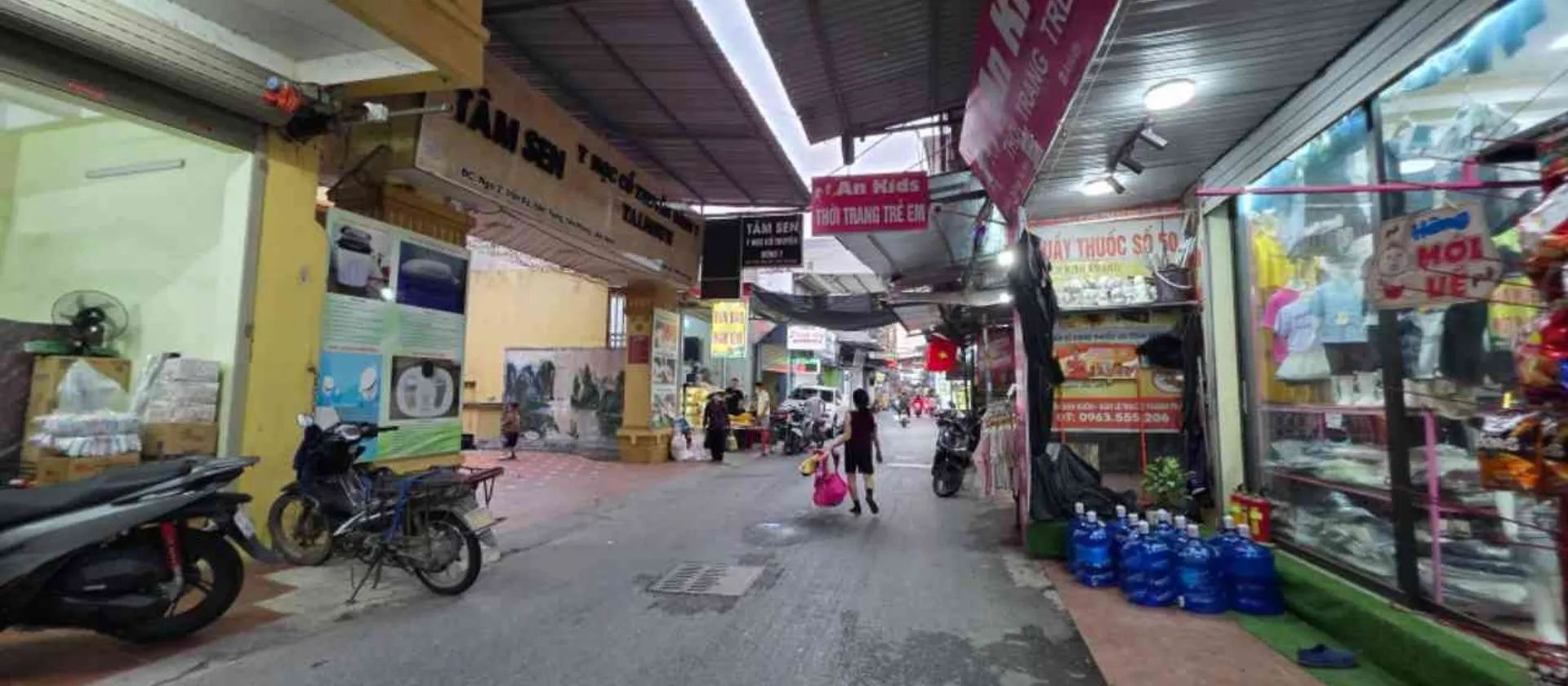 Nhà Kinh Doanh Đỉnh Đối Diện Samsung Yên Phong... Bán nhà riêng tại Yên Trung, Bắc Ninh 01