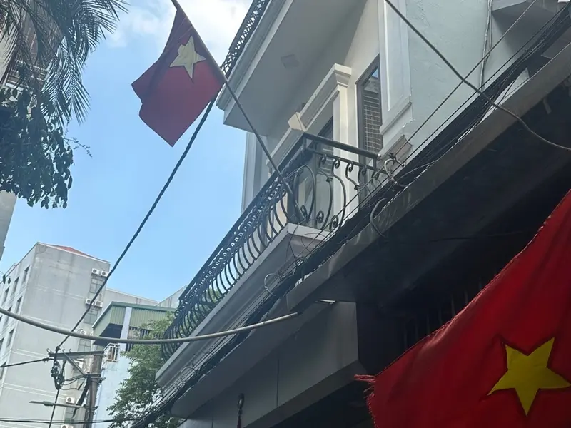 Bán nhà riêng 5 tầng tại quận Thanh Xuân, nhà thiết kế cầu thang cuối thoáng mát... Bán nhà riêng tại Phúc Lợi, Hà Nội 01