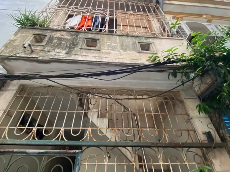 Bán nhà riêng 2 tầng tại phường Đông Ngạc, Hà Nội - Tiềm năng xây mới... Bán nhà riêng tại Đông Ngạc, Hà Nội 01