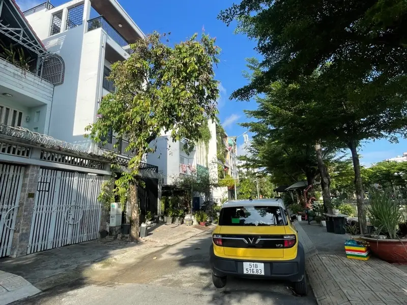 BÁN NHÀ VIEW SÔNG CỰC ĐẸP ĐƯỜNG PHẠM HỮU LẦU SÁT VÁCH PHÚ MỸ HƯNG. DT 90m2. 5 X 18. NHỈNH 10 Tỷ... Bán nhà mặt phố tại Tân Mỹ, Hồ Chí Minh 01