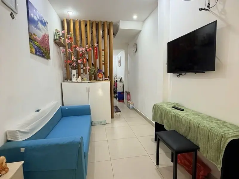 Nhà VIP Hai Bà Trưng - Chuẩn 4 tầng, 5 phòng, giá hời... Bán nhà riêng tại Tân Định, Hồ Chí Minh 01