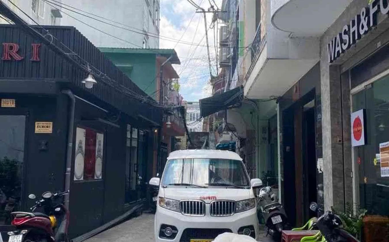 BÁN NHÀ CỐNG QUỲNH, NGAY KHU PHỐ TÂY BÙI VIỆN Q.1 – NGANG 5,5M – HẺM THÔNG, SHR, 9,7 TỶ TL... Bán nhà riêng tại Bến Thành, Hồ Chí Minh 01