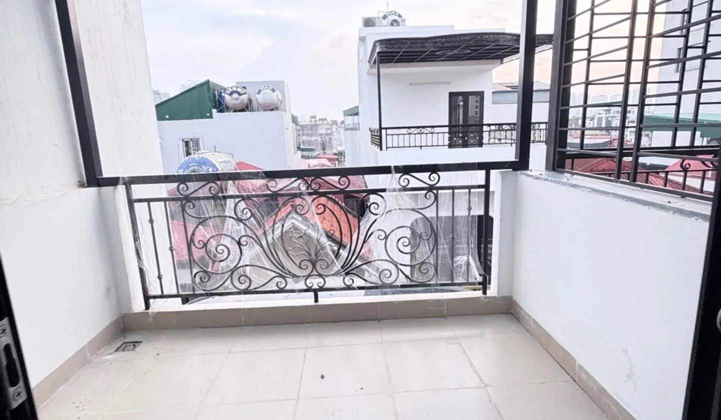 Bán nhà riêng 8 tầng có thang máy tại phường Thanh Xuân, Hà Nội, diện tích 33 m2... Bán nhà riêng tại Thanh Xuân, Hà Nội 01