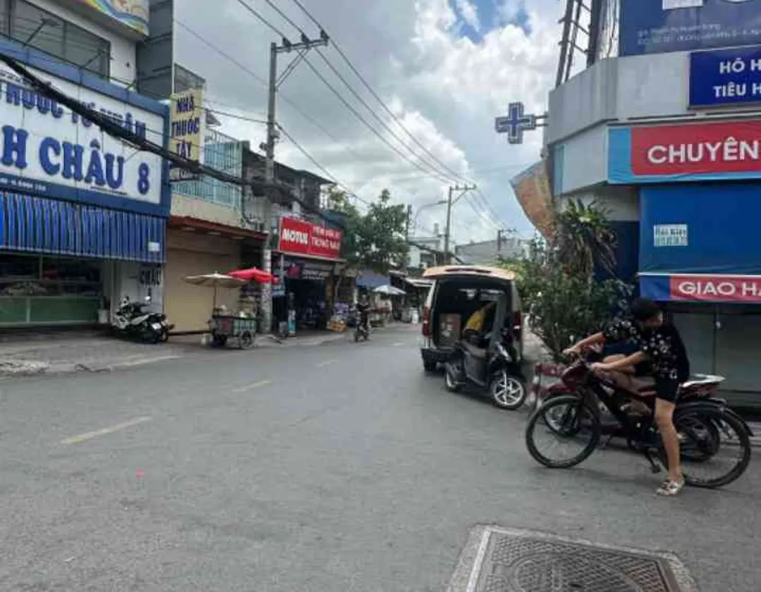 Cơ hội sở hữu nhà 1 trệt 1 lầu giá tốt ngay Bình Tân... Bán nhà riêng tại Bình Tân, Hồ Chí Minh 01
