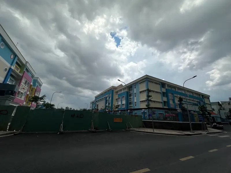 Lô góc 3 mặt tiền khu Tân Hòa, sẵn tiện ích đỉnh... Bán nhà riêng tại Tân Hòa, Hồ Chí Minh 01