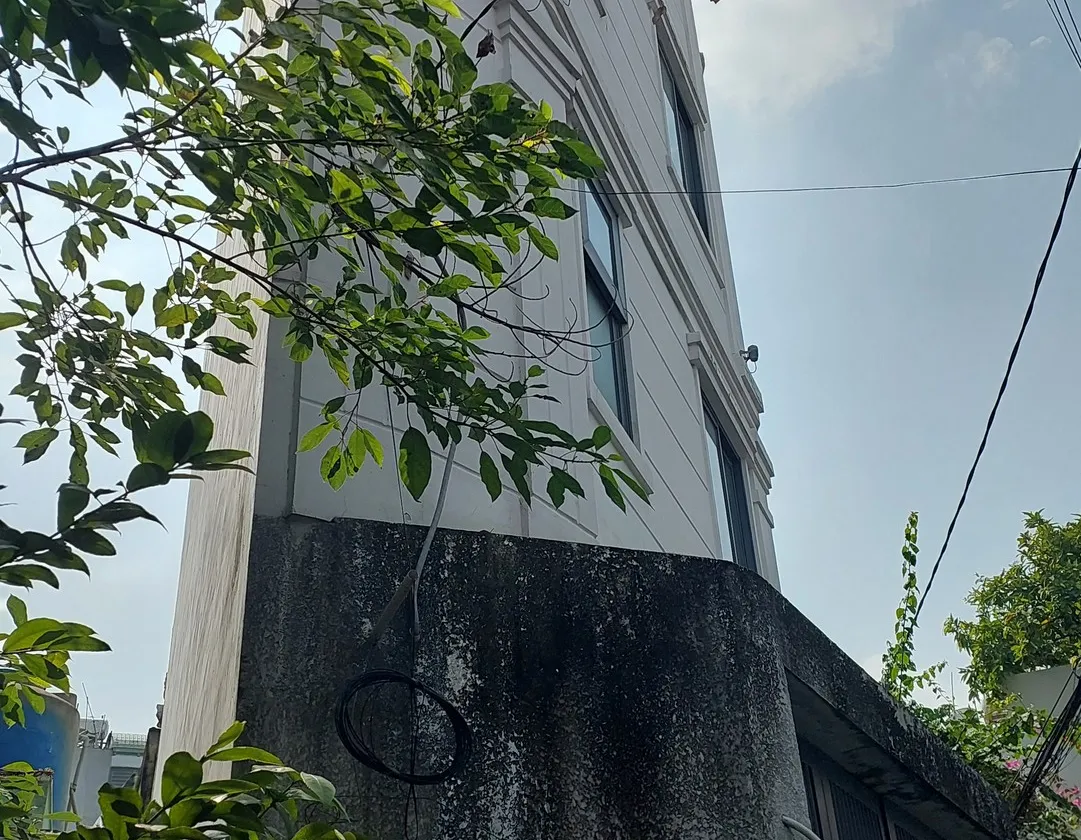 Kết cấu: 04 tầng, 5PN đang cho thuê dòng tiền 15tr 1 tháng, có thể cải tạo thêm 1 đến 2 phòng để ch... Bán nhà riêng tại Thông Tây Hội, Hồ Chí Minh 01