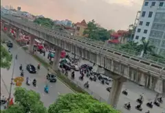 Chính chủ gửi bán nhà mặt phố Cầu Diễn – vỉa hè rộng, 1 mặt phố + 1 mặt ngõ, ô tô tránh.... Bán nhà mặt phố tại Từ Liêm, Hà Nội 01