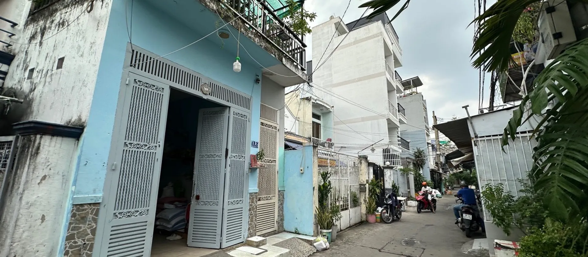Nhà phố 4 phòng ngủ, mặt tiền rộng tại Chánh Hưng... Bán nhà mặt phố tại Chánh Hưng, Hồ Chí Minh 01