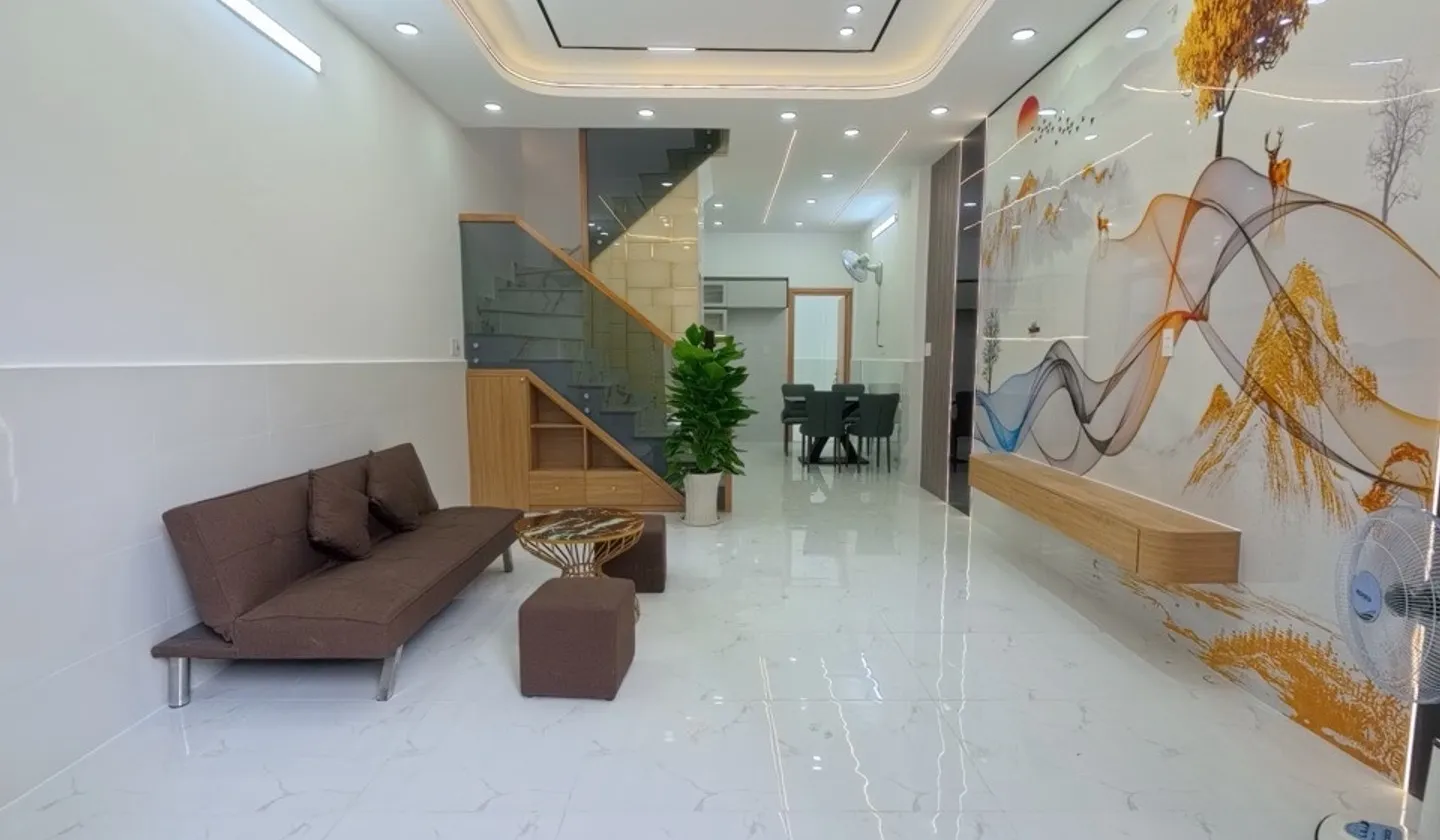 Nhà Riêng Bình Tân Hẻm Xe Hơi, Giá Tốt, Sổ Đẹp, Chờ Chủ Mới... Bán nhà riêng tại Bình Trị Đông, Hồ Chí Minh 01
