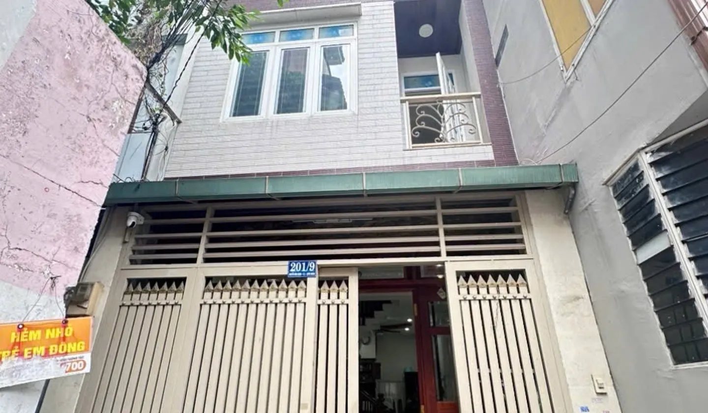 Bán nhà riêng 4 tầng tại Phường 11, Phú Nhuận, sát mặt tiền Nguyễn Đình Chính, diện tích 47m²... Bán nhà riêng tại Phú Nhuận, Hồ Chí Minh 01