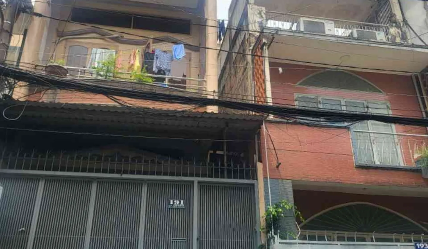 Nhà 3 tầng mặt tiền rộng Tân Hòa, tiện ích đầy đủ... Bán nhà mặt phố tại Tân Hòa, Hồ Chí Minh 01