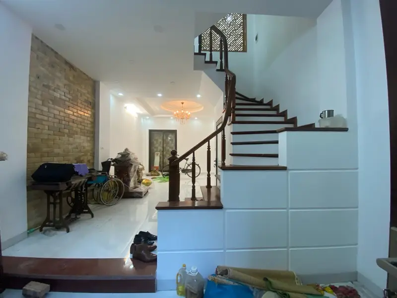 Bán nhà riêng 5 tầng phường Tây Hồ, diện tích 40m², mặt tiền 4.2m, pháp lý đầy đủ... Bán nhà riêng tại Tây Hồ, Hà Nội 01