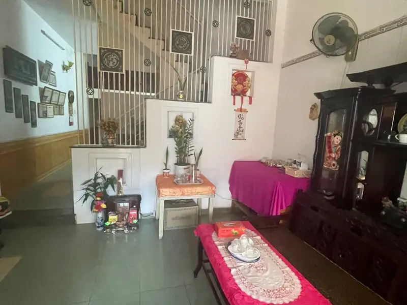 Nhà 3 tầng kiệt ô tô Trưng Nữ Vương - Vị trí trung tâm đáng sở hữu ngay... Bán nhà riêng tại Hải Châu, Đà Nẵng 01