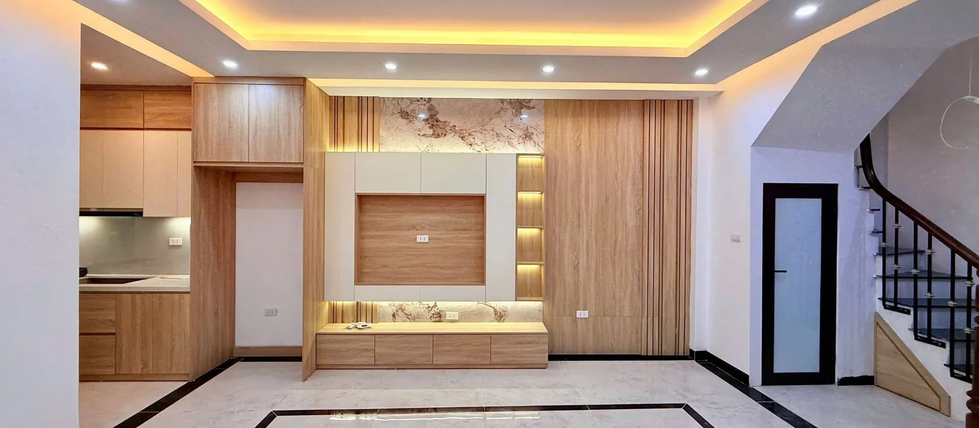 Cơ hội vàng sở hữu nhà 6 tầng thang máy ngõ thông quận trung tâm... Bán nhà riêng tại Phương Liệt, Hà Nội 01