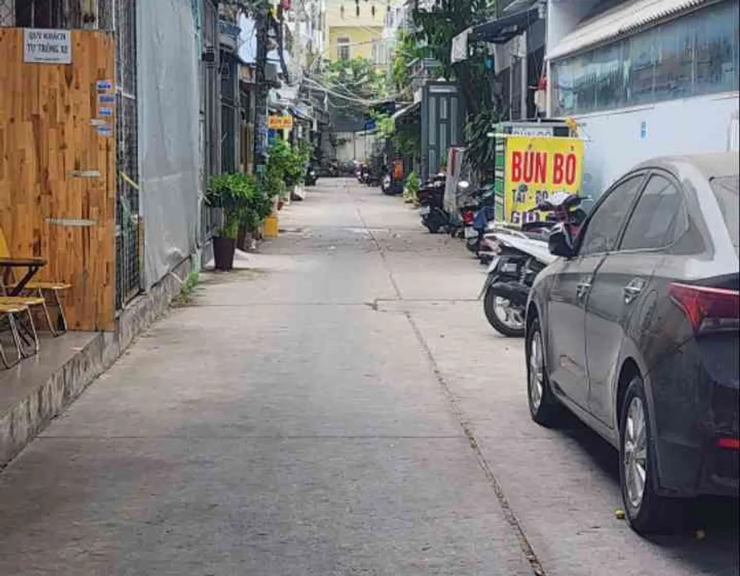 NHỈNH 4T -TRUNG MỸ TÂY -NHÀ CÂP 4-50M2... Bán nhà riêng tại Trung Mỹ Tây, Hồ Chí Minh 01