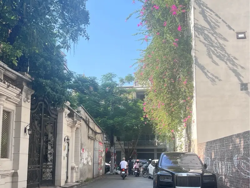 Cơ Hội Sở Hữu Nhà Riêng 4 Tầng Ô Tô Tránh, Vị Trí Kinh Doanh Đắc Địa... Bán nhà riêng tại Long Biên, Hà Nội 01