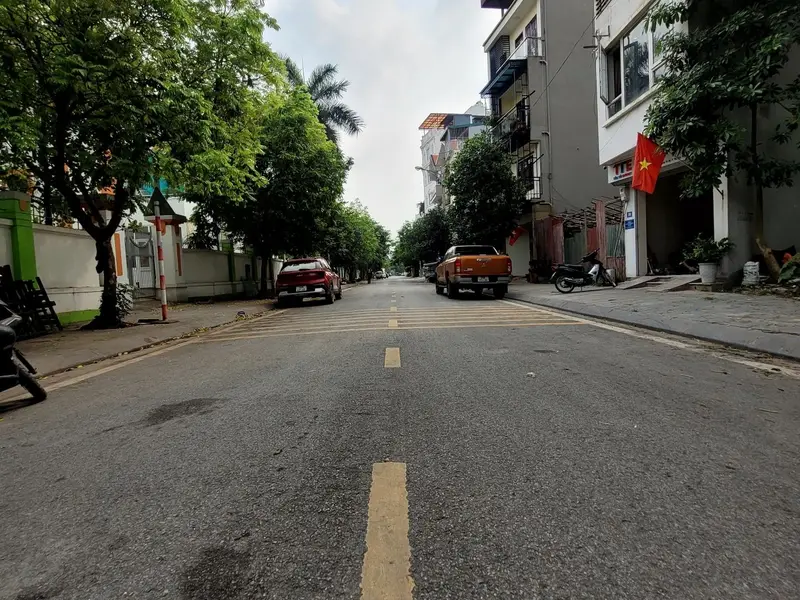 BÁN ĐẤT ĐẶNG VŨ HỶ 67M2- MT 4.5m- VỈA HÈ, Ô TÔ TRÁNH - VIEW TRƯỜNG HỌC - 19.5 Tỷ... Bán đất tại Việt Hưng, Hà Nội 01