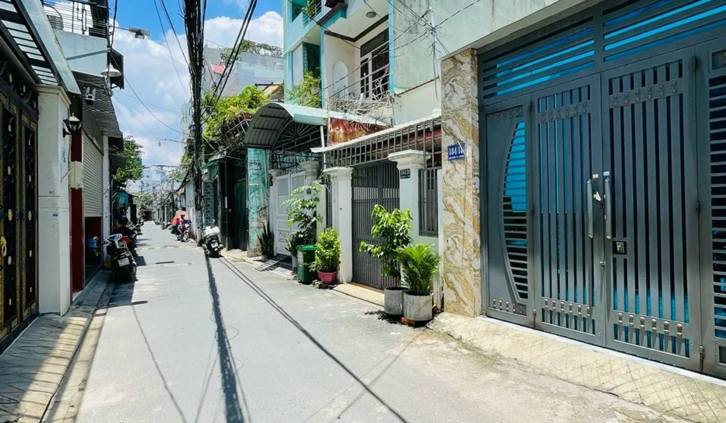 Bán tòa nhà 12 phòng cho thuê 6 tầng thang máy tại Huỳnh Văn Nghệ... Bán nhà riêng tại Tân Sơn, Hồ Chí Minh 01