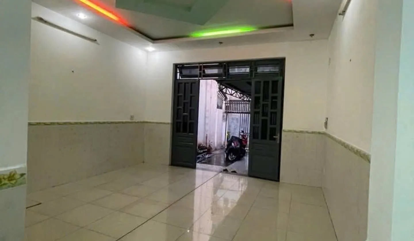 BÁN NHÀ Q2- 2 TẦNG 100m2 Chỉ NHỈNH #4TỶ XÍU - NGANG 5,2 ĐỈNH-Sát GÒ VẤP... Bán nhà riêng tại Tân Thới Hiệp, Hồ Chí Minh 01