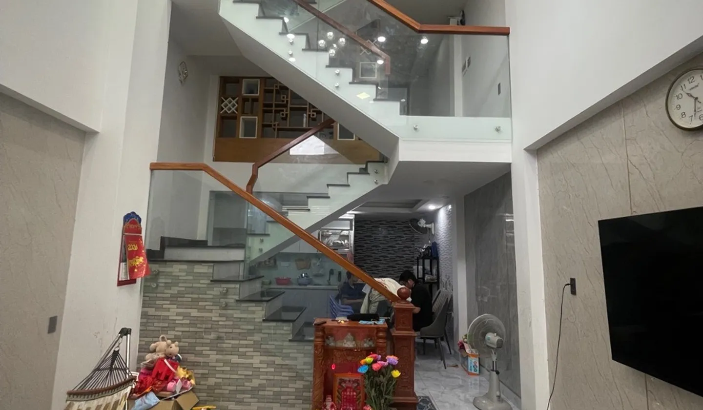 Bán nhà riêng 4 tầng hẻm nhựa Nguyễn Ảnh Thủ, 50m, shr... Bán nhà riêng tại Tân Thới Hiệp, Hồ Chí Minh 01