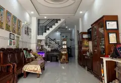 HẺM XE HƠI 6M . 3 TẦNG ĐÚC 📌 Gần AEON TÂN PHÚ... Bán nhà riêng tại Bình Hưng Hòa, Hồ Chí Minh 02