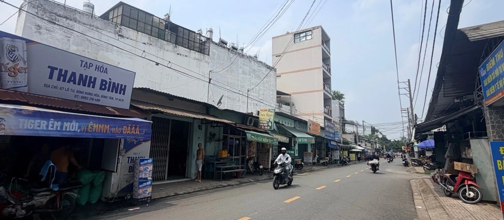 Lô Tư / Bình Tân, bán nhà mặt tiền 3 tầng ngang 5m, đường rộng 12m, có lề... Bán nhà mặt phố tại Bình Hưng Hòa, Hồ Chí Minh 01