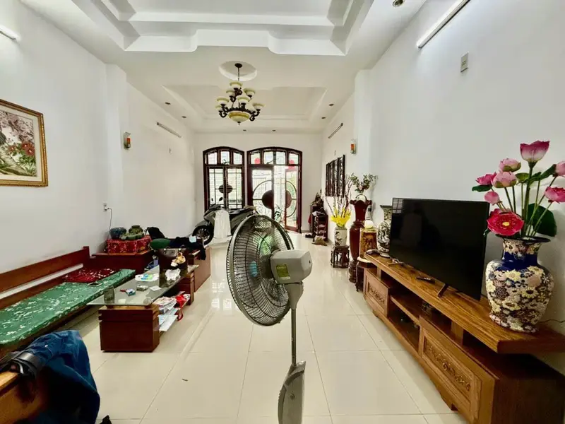 🏡 NHÀ 3 TẦNG SANG TRỌNG ĐƯỜNG NÚI THÀNH – SÁT DUY TÂN – VỊ TRÍ VIP TRUNG TÂM HẢI CHÂU.... Bán nhà mặt phố tại Hải Châu, Đà Nẵng 01