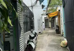Cơ hội hiếm có: Nhà 2 tầng 20m2 vị trí đẹp giá chỉ 1.88 tỷ tại P3, quận 8... Bán nhà riêng tại Chánh Hưng, Hồ Chí Minh 02