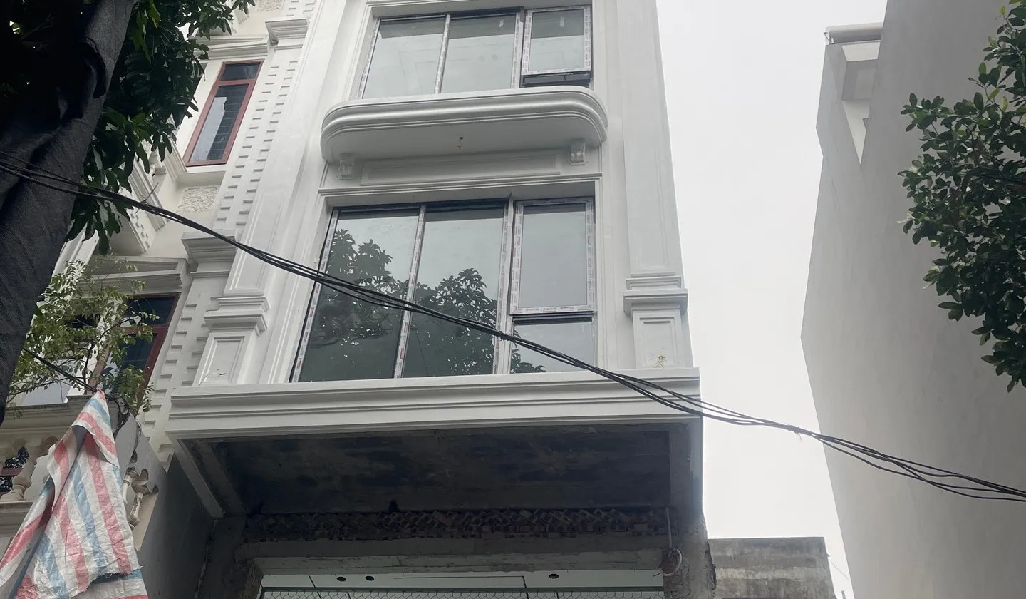 Nhà 8 tầng thiết kế hiện đại, vị trí trung tâm quận... Bán nhà riêng tại Long Biên, Hà Nội 01