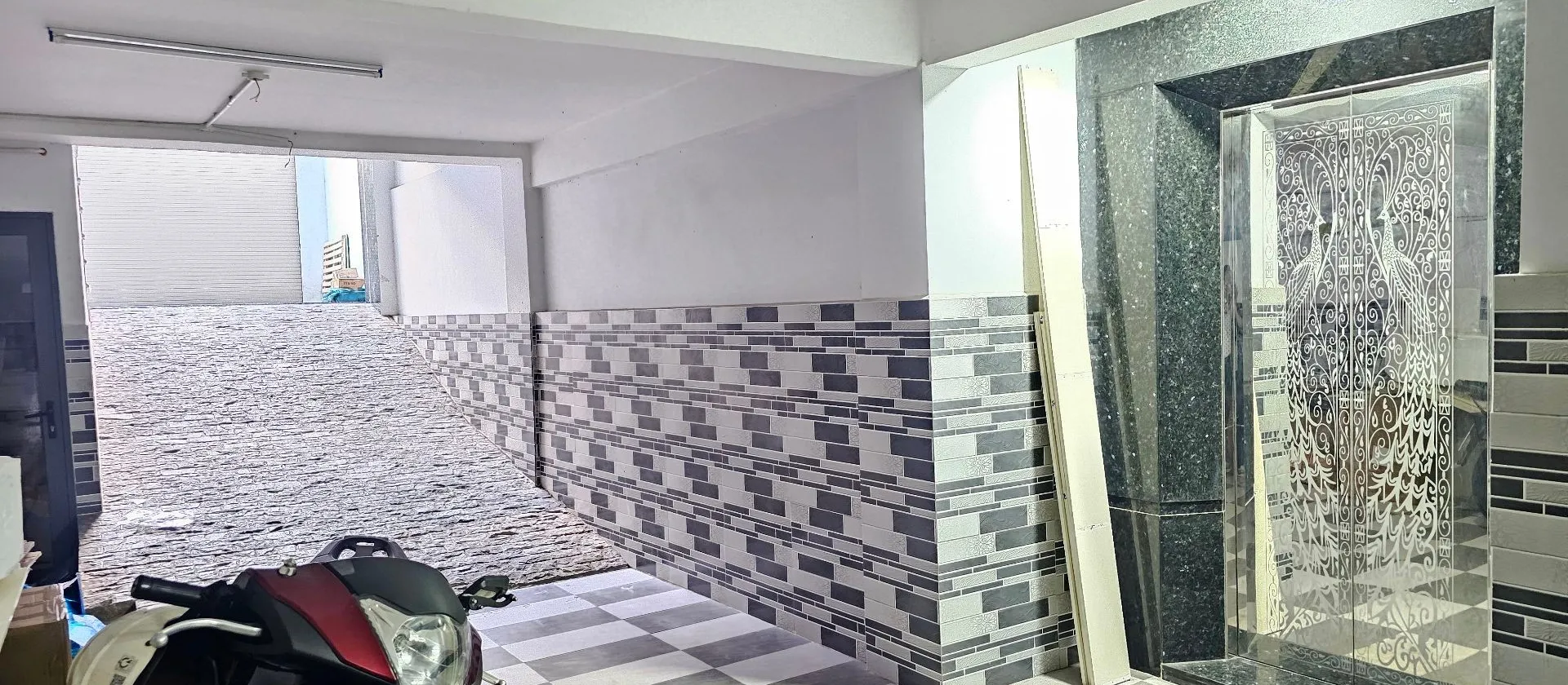 Bán nhà mặt phố rộng 204m², 6 tầng, mặt tiền 16m tại quận 5, giá 66 tỷ... Bán nhà mặt phố tại Chợ Lớn, Hồ Chí Minh 01