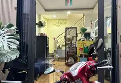 Bán nhà 4 tầng 2PN an ninh, diện tích 26m² tại quận trung tâm... Bán nhà riêng tại Bình Phú, Hồ Chí Minh 01