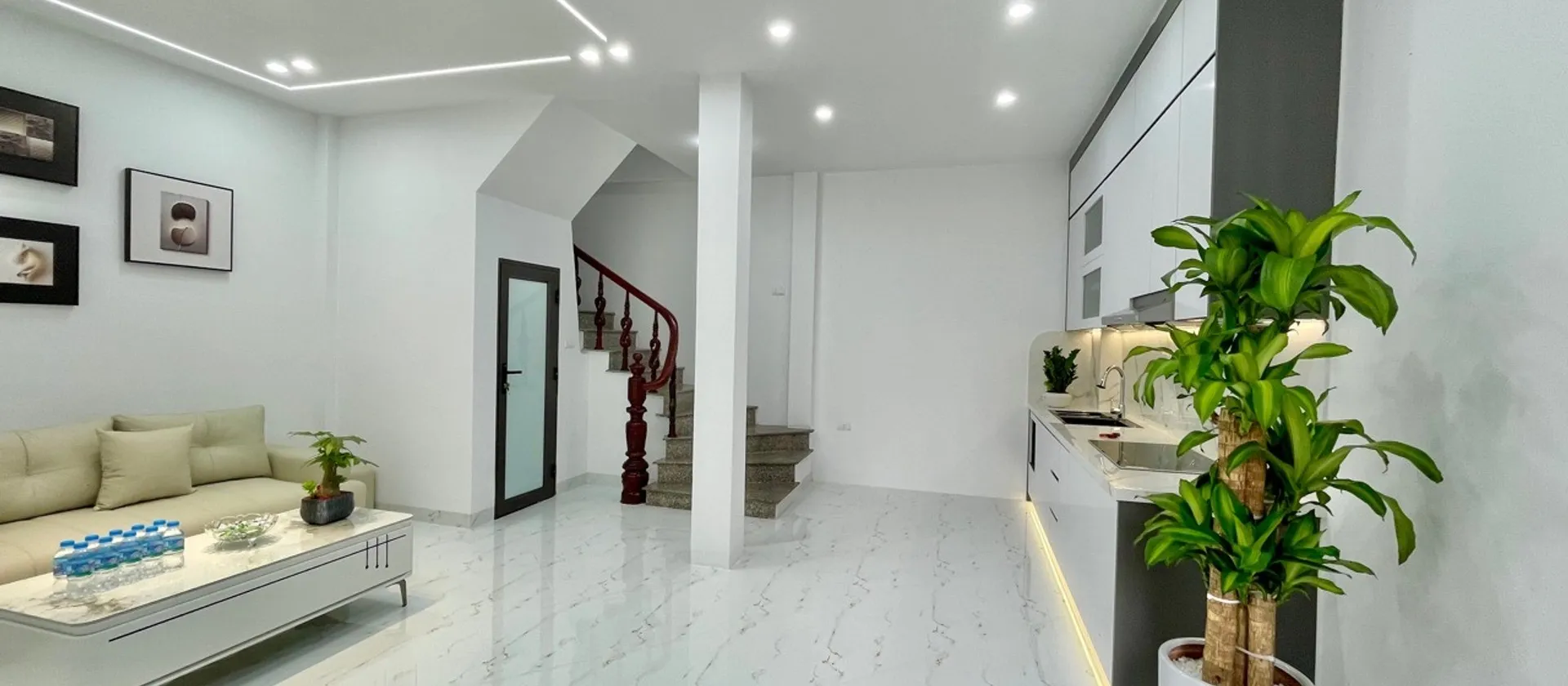 Bán nhà riêng 4 tầng, 4 phòng ngủ khu vực Bùi Xương Trạch, diện tích 33.7m² giá chỉ 4,5 tỷ... Bán nhà riêng tại Khương Đình, Hà Nội 01