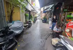 Nhà phố Hùng Vương sang trọng với thiết kế hiện đại, phù hợp kinh doanh và nghỉ dưỡng riêng tư... Bán nhà riêng tại Vườn Lài, Hồ Chí Minh 05