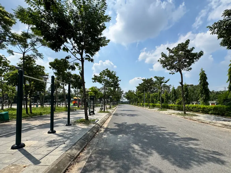 Bán nhà riêng 3 tầng 120m tại Thôn Nhuế, Kim Chung, Đông Anh giá 10 tỷ đồng... Bán nhà riêng tại Thiên Lộc, Hà Nội 01