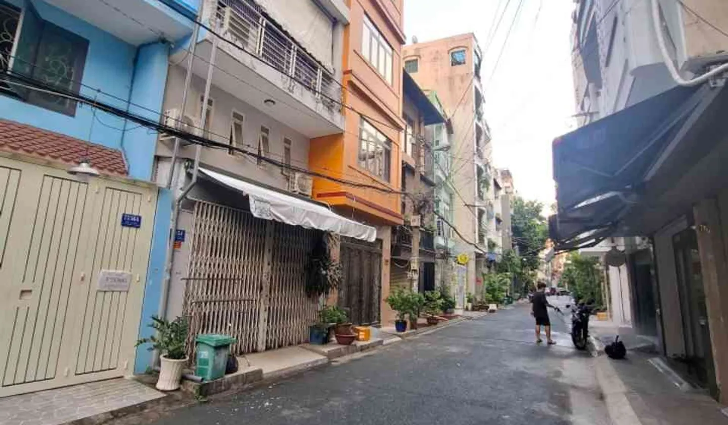 Bán nhà 5 tầng 6PN khu Cộng Hoà, 2 mặt tiền đường, gần ga Metro... Bán nhà riêng tại Tân Bình, Hồ Chí Minh 01