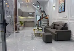 🏡 NHÀ MỚI 100% – HẺM Ô TÔ TRÁNH – CHỈ XÁCH VALI VÀO Ở 🏠 4x11 chỉ 5xtỷ
- 3 phòng ngủ – 3wc... Bán nhà riêng tại Bình Hưng Hòa, Hồ Chí Minh 01