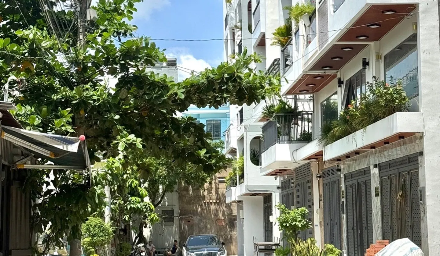 Siêu phẩm, Tân Chánh hiệp 18 phường Trung Mỹ Tây quận 12, trệt lửng ba lầu, có gara xe hơi,9,6 tỷ... Bán nhà riêng tại Trung Mỹ Tây, Hồ Chí Minh 01