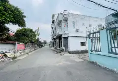 CHỈ HƠN 3 TỎI - SỞ HỮU HỘ KHẨU TPHCM NHÀ 4❌14 ĐẸP VỊ TRÍ SAU CĂN MẶT TIỀN HẺM 🚘THÔNG👉 TT GÒVẤP 3P... Bán nhà riêng tại Tân Thới Hiệp, Hồ Chí Minh 02
