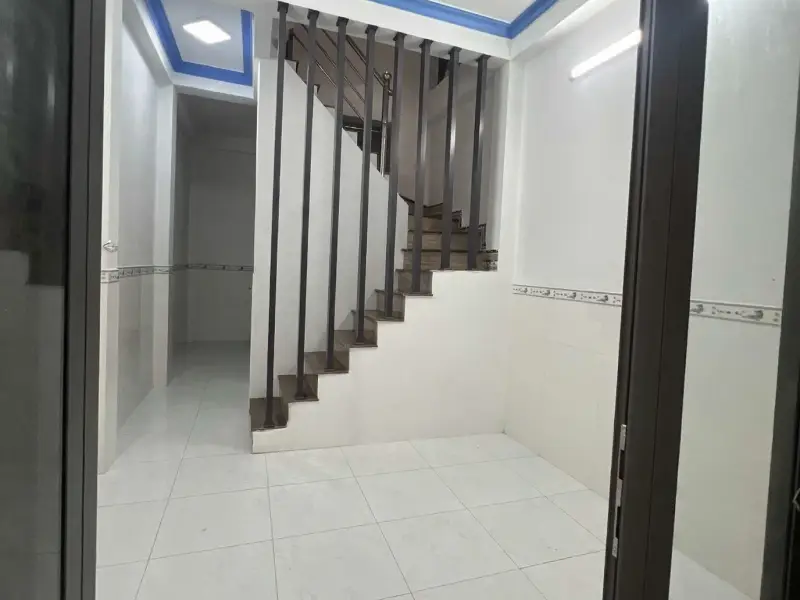 ACE tìm nhà nhiều phòng ngủ ở q7 mà giá chỉ nhỉnh 3₫ thì a chị xem qua căn này ạ... Bán nhà riêng tại Tân Hưng, Hồ Chí Minh 01