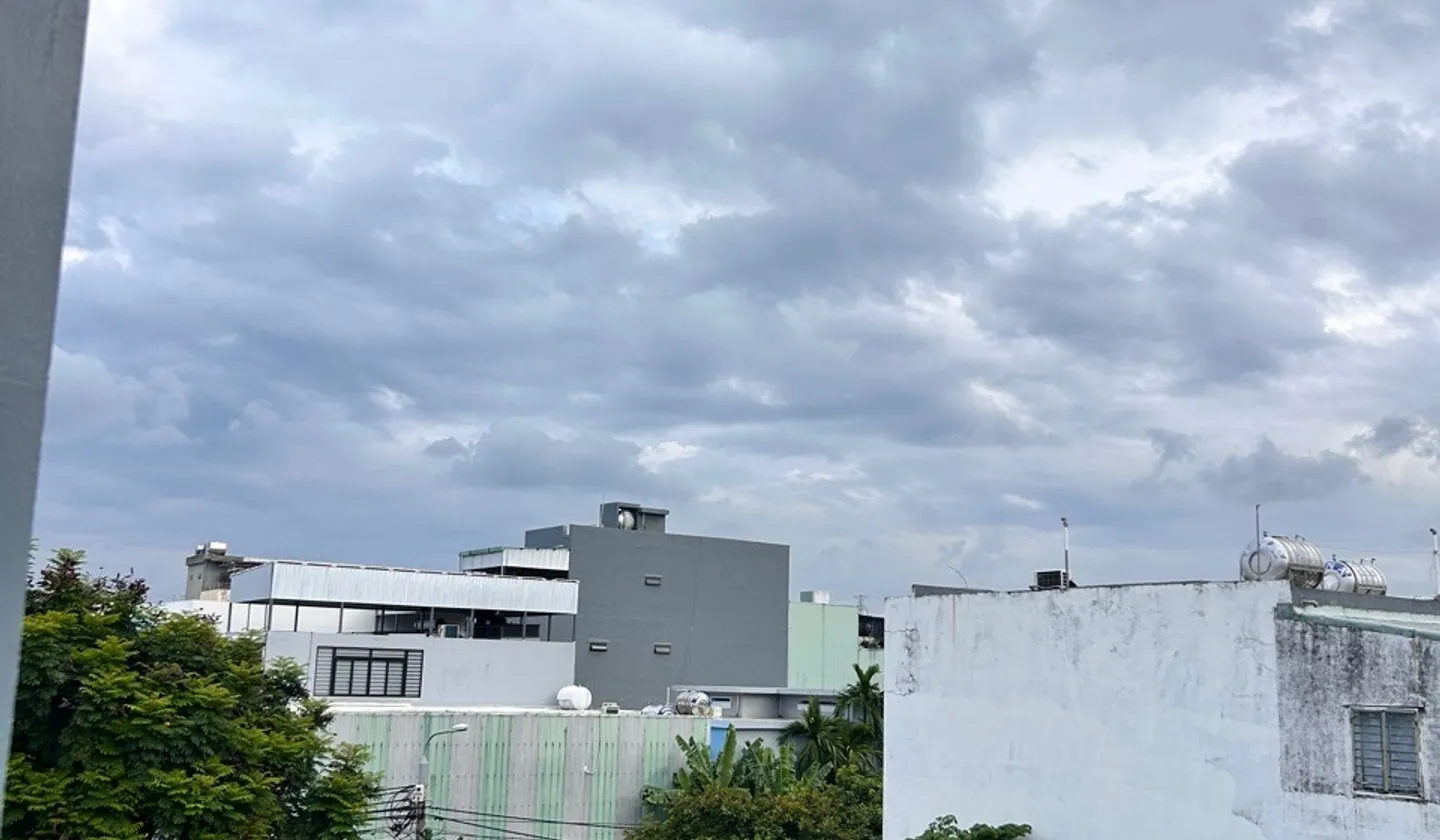 Bán nhà mặt phố Bầu Năng 1, Thanh Khê, Đà Nẵng.3 ầng 83.5m² gần biển Thanh Khê, Đà Nẵng giá 7.15 tỷ... Bán nhà mặt phố tại Hòa Khánh, Đà Nẵng 01