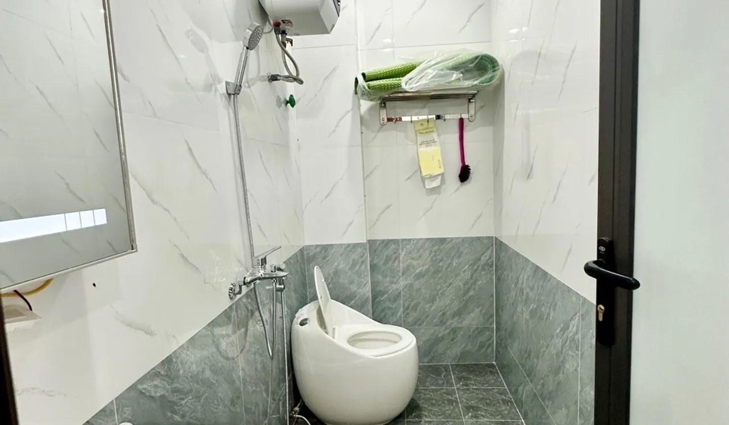 Nhà Đống Đa 7 Tầng Full Đồ, Gần Hồ, Ô Tô Vào Tận Nhà... Bán nhà riêng tại Kim Liên, Hà Nội 01