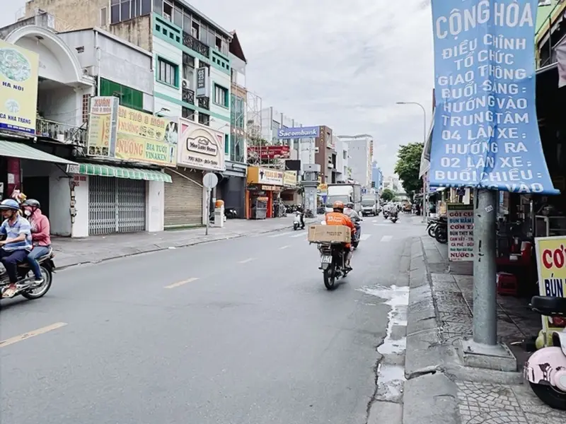 Nhà mặt phố Hoàng Hoa Thám, đỉnh cao kinh doanh, giá siêu hấp dẫn... Bán nhà mặt phố tại Bảy Hiền, Hồ Chí Minh 01